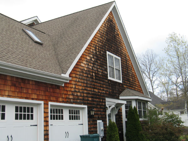 Cedar Home Exterior Cleaning, Softwashing and Restoraton Project - Rehoboth Beach | Lamb's Custom Painting