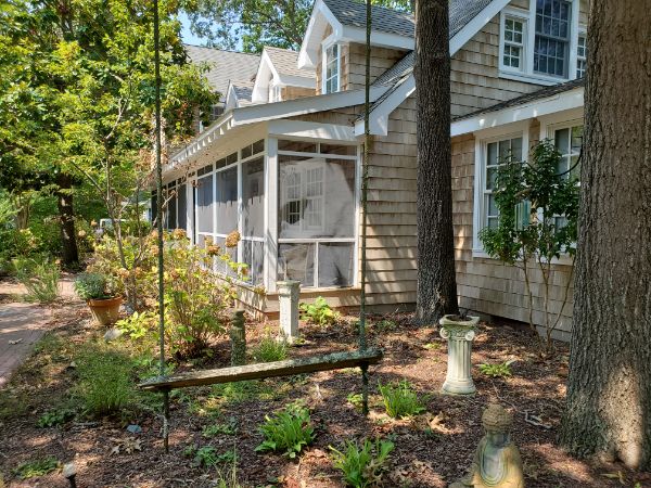 Rehoboth beach cedar home softwash and painting